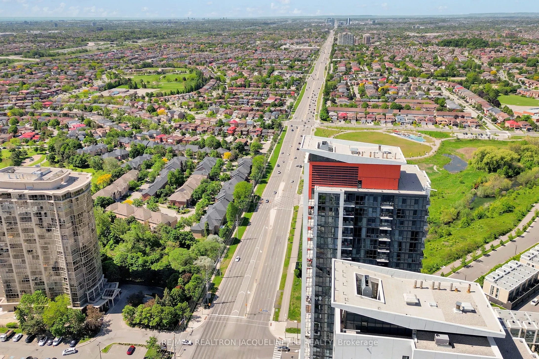 75 Eglinton Avenue W, #2801 Ph