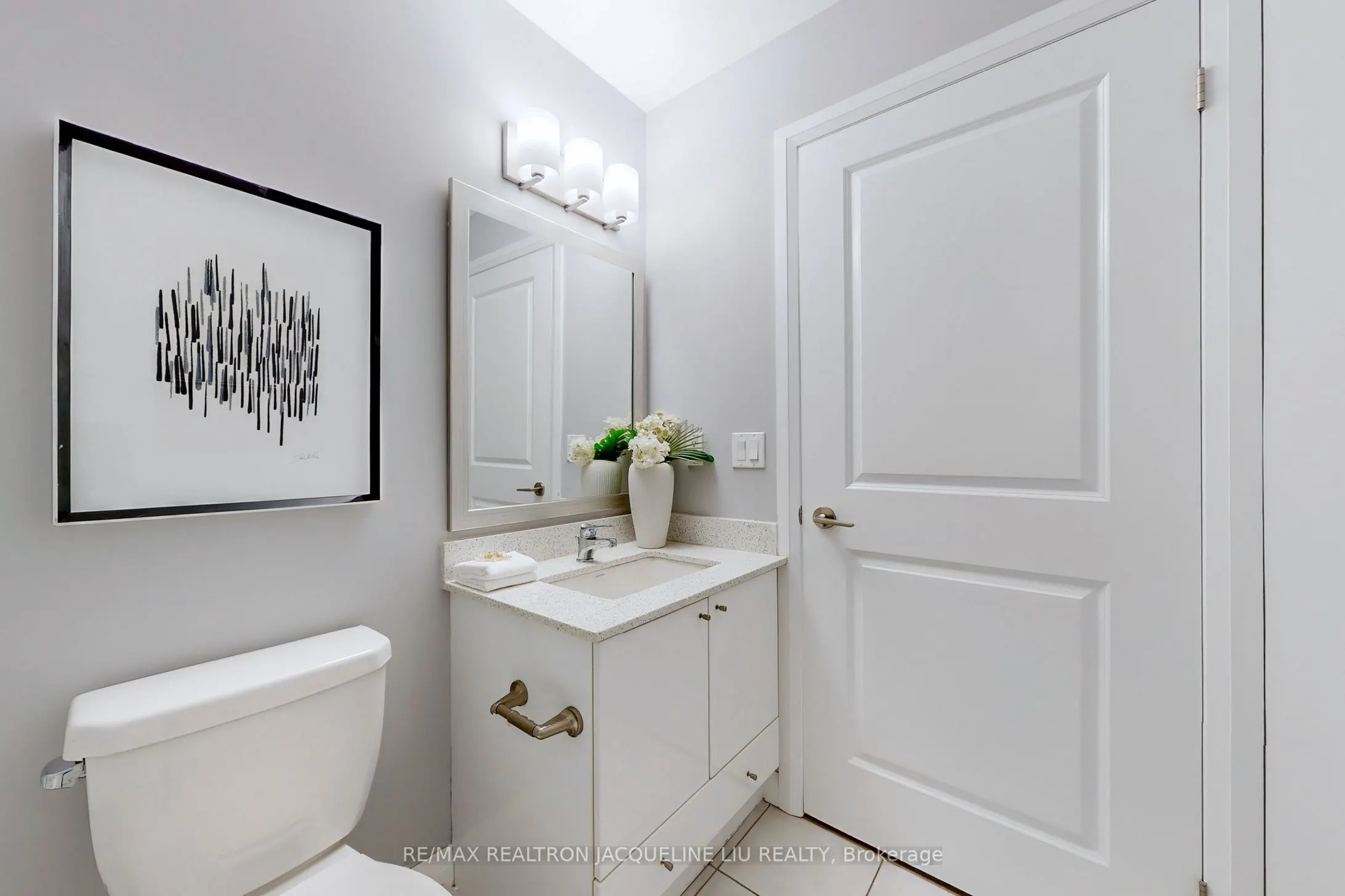 75 Eglinton Avenue W, #2801 Ph