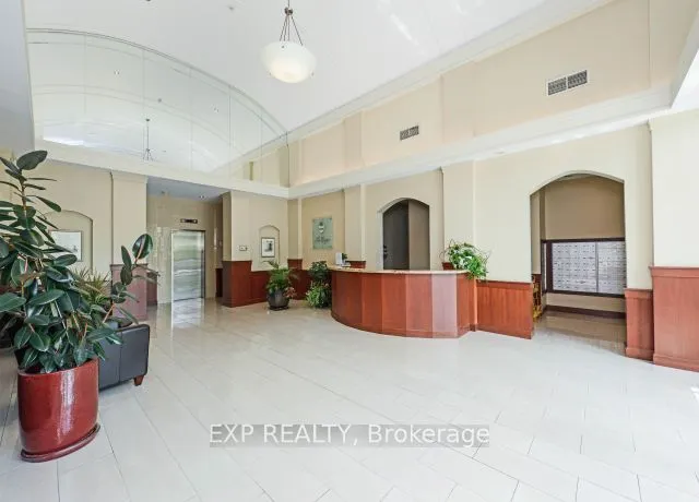 1359 Rathburn Road E, #904