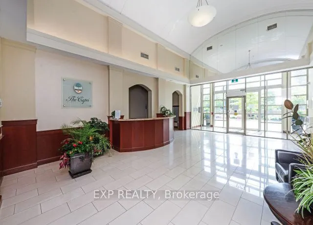 1359 Rathburn Road E, #904