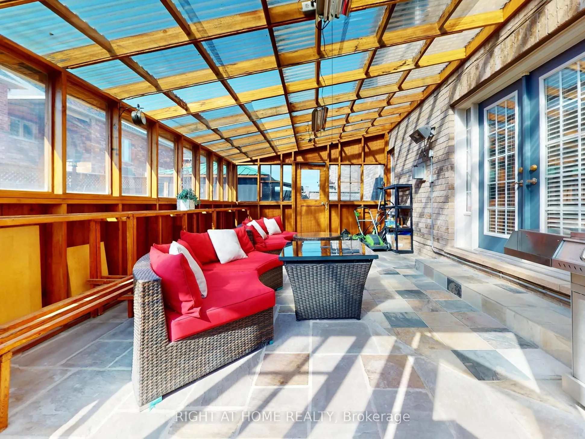 3585 Stonecutter Crescent