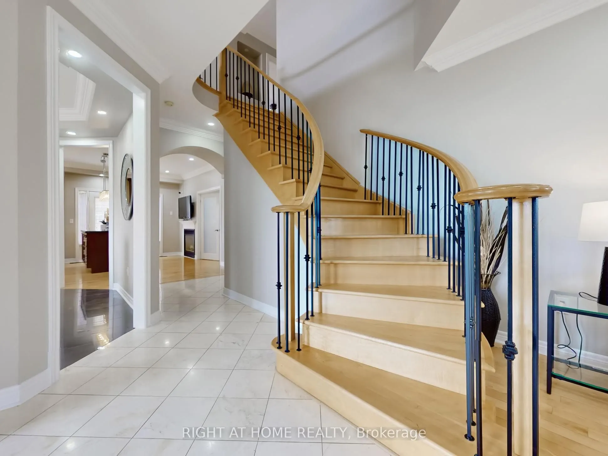 3585 Stonecutter Crescent