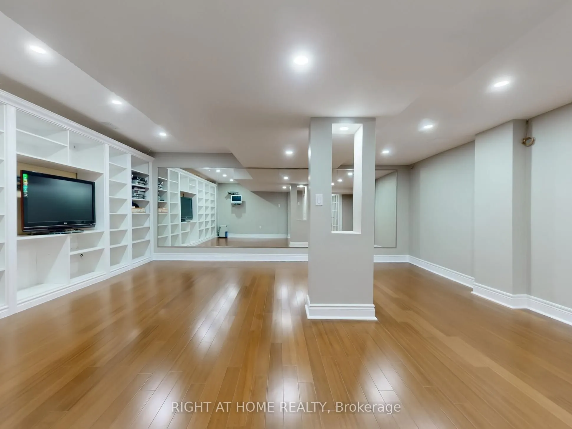 3585 Stonecutter Crescent