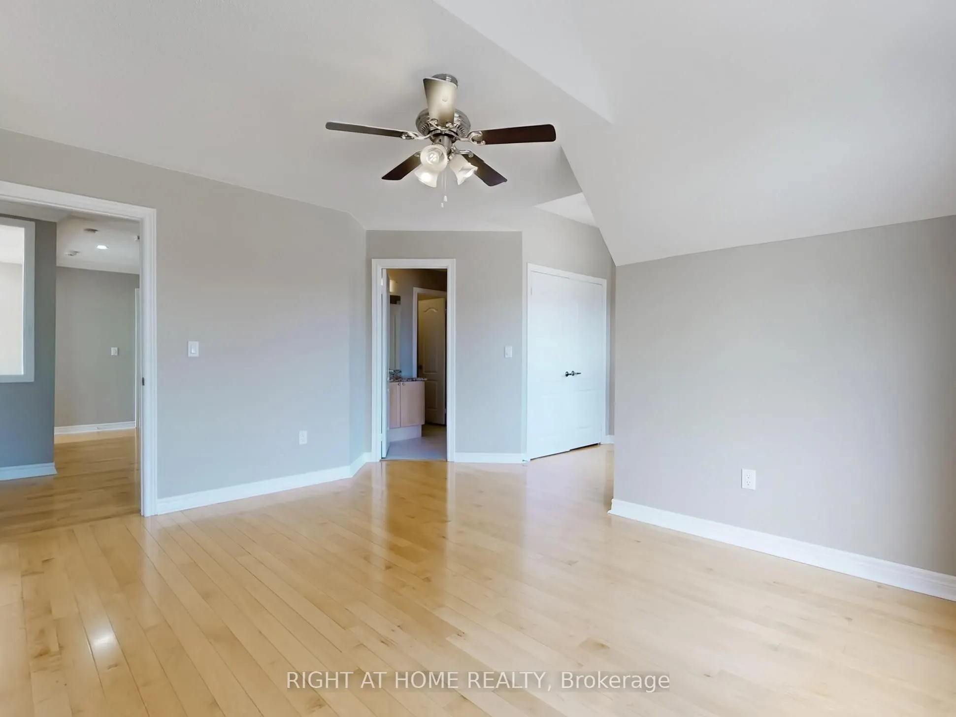 3585 Stonecutter Crescent