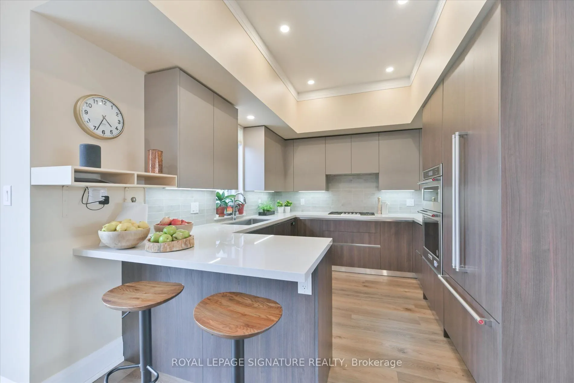 115 High Street W, #1