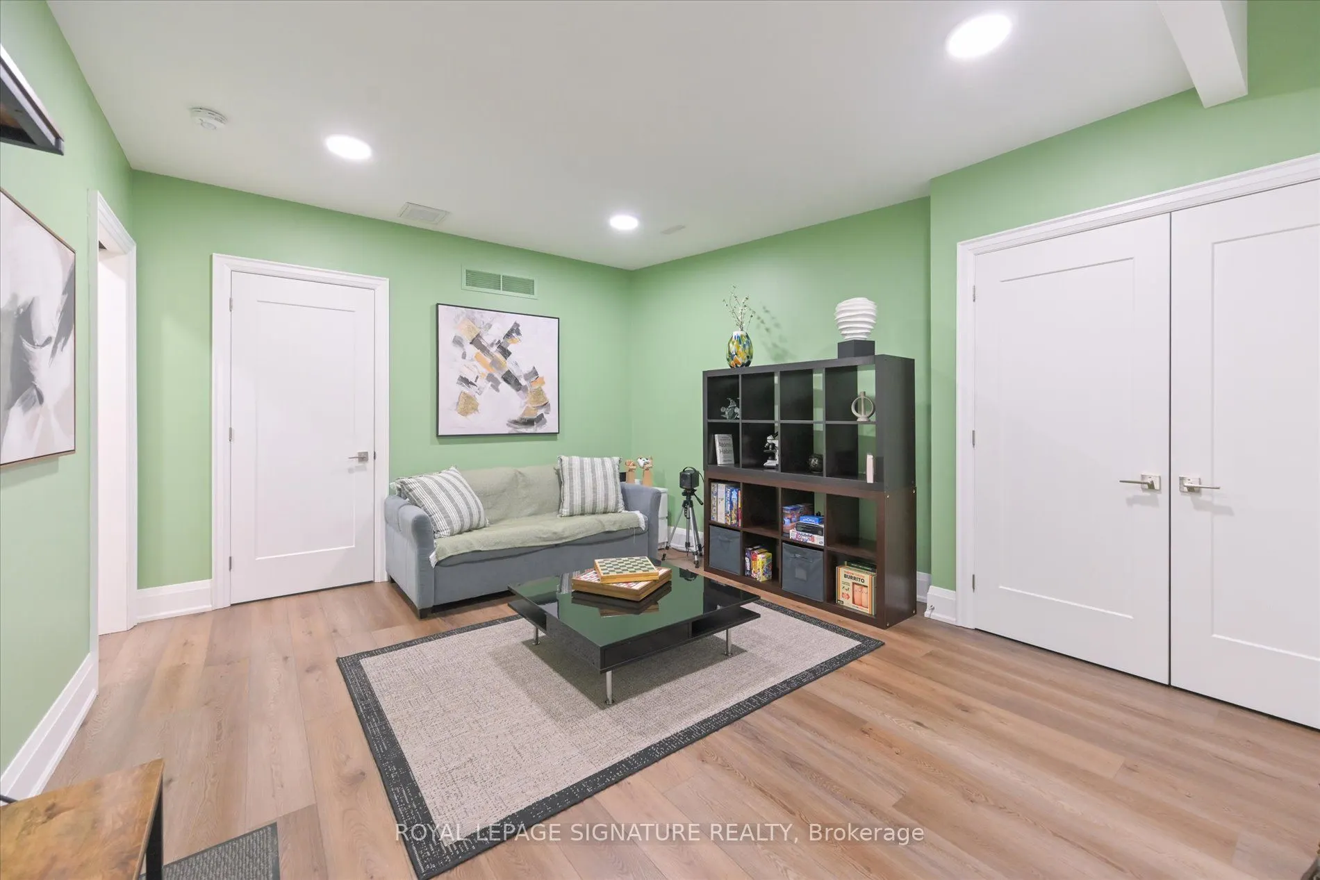 115 High Street W, #1