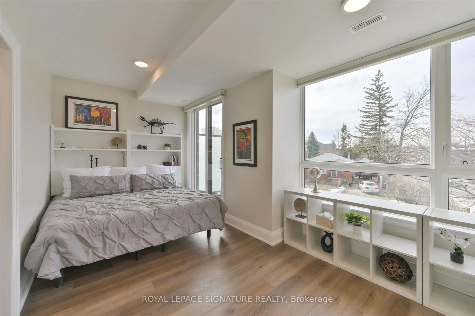 115 High Street W, #1