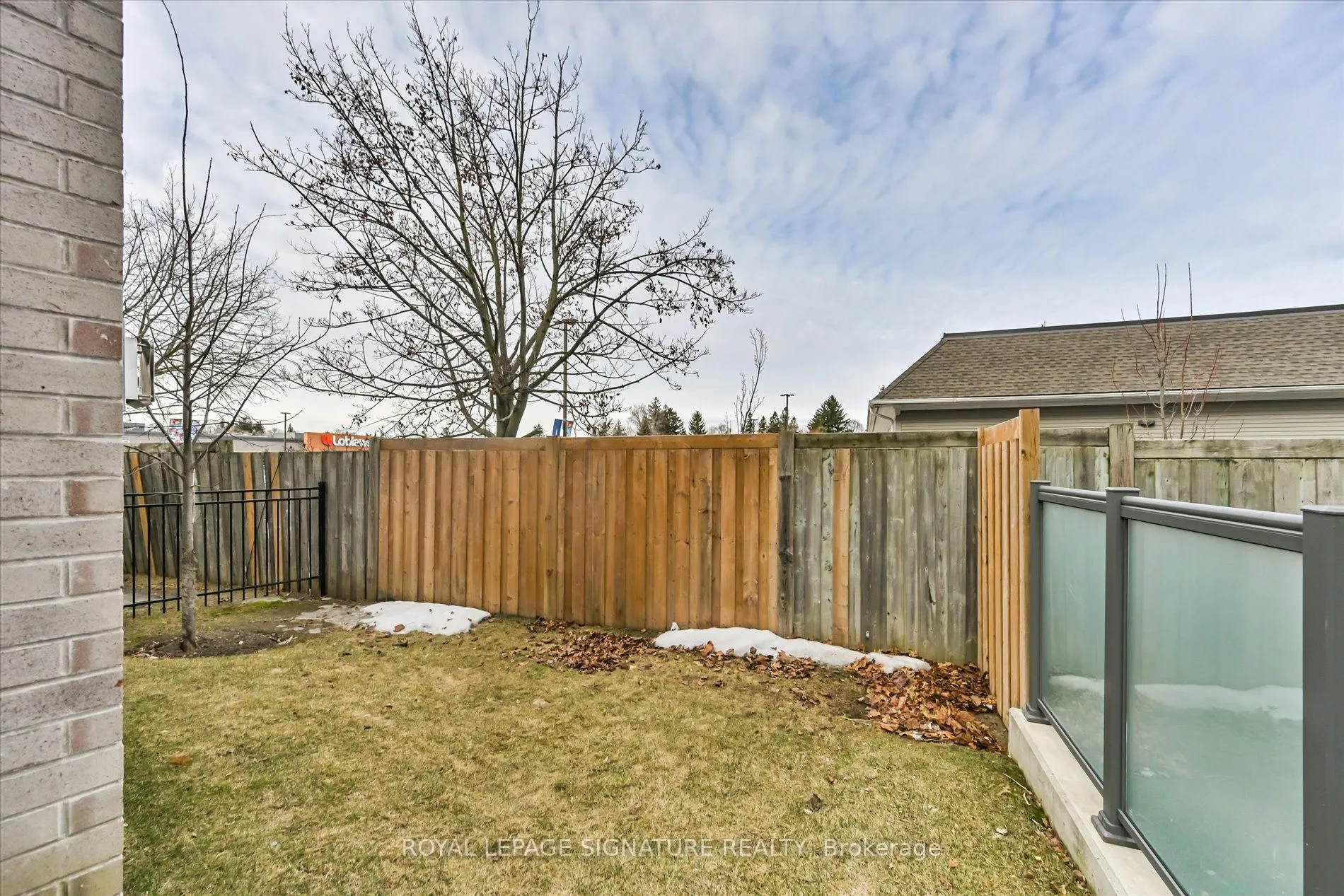 115 High Street W, #1