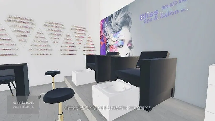 1 QUEENSGATE Boulevard, #Unit 10