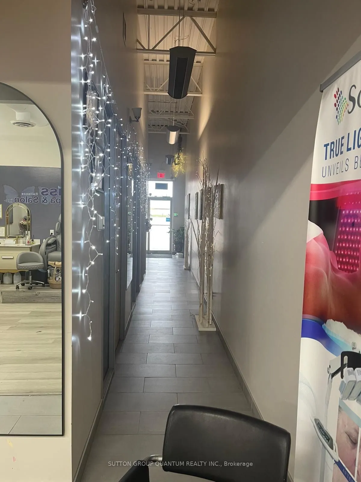 1 QUEENSGATE Boulevard, #Unit 10