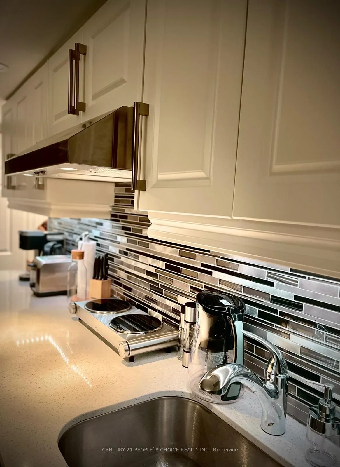 657 Thompson Road S, #BSMT