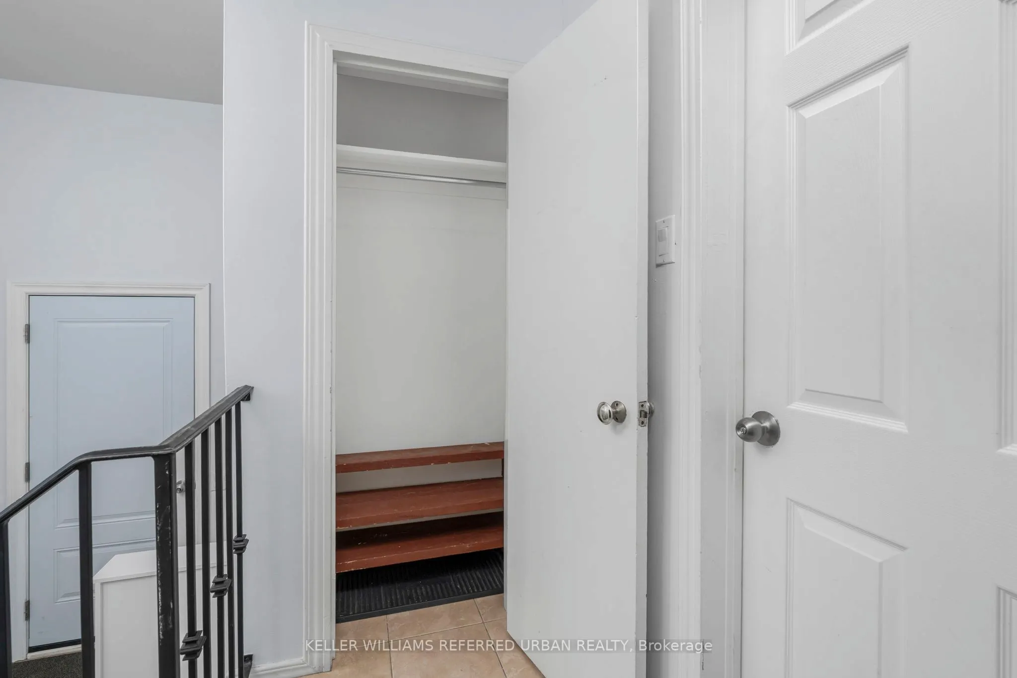 343 Ranee Avenue, #Main