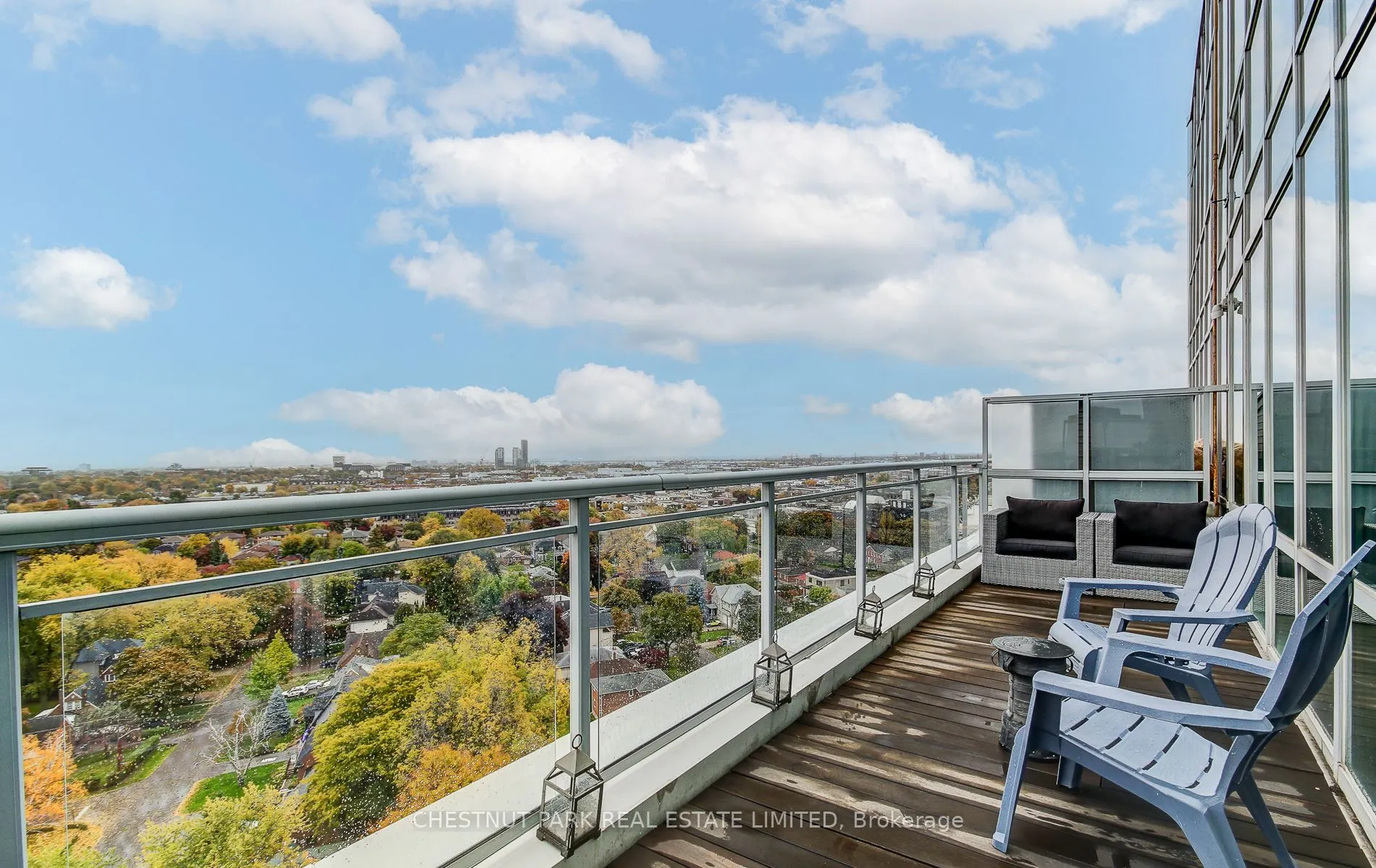 2 Fieldway Road, #PH 05