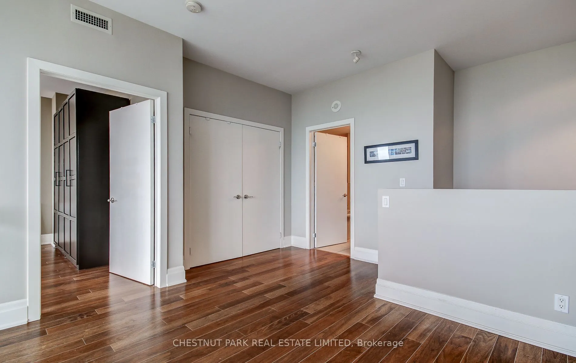 2 Fieldway Road, #PH 05