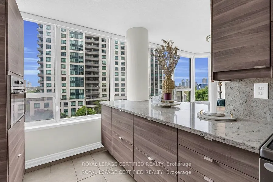 350 Rathburn Road W, #608