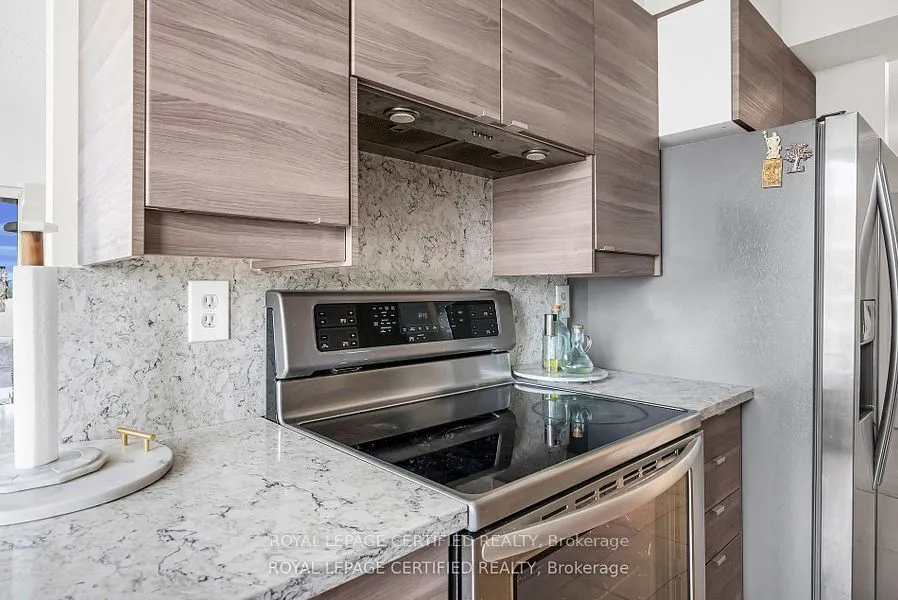 350 Rathburn Road W, #608