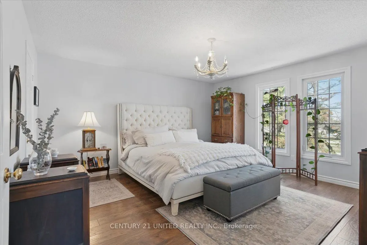 58 Heathcliffe Square, #58