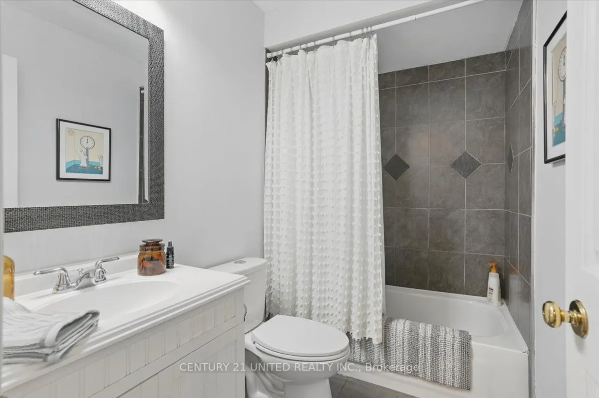 58 Heathcliffe Square, #58