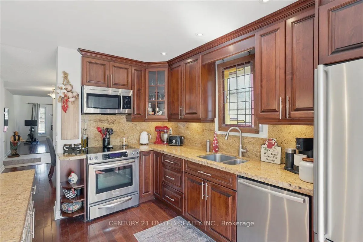 58 Heathcliffe Square, #58