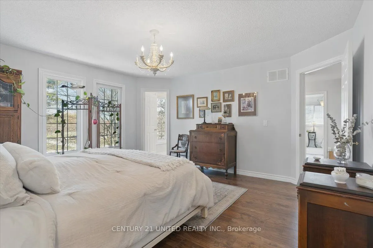 58 Heathcliffe Square, #58