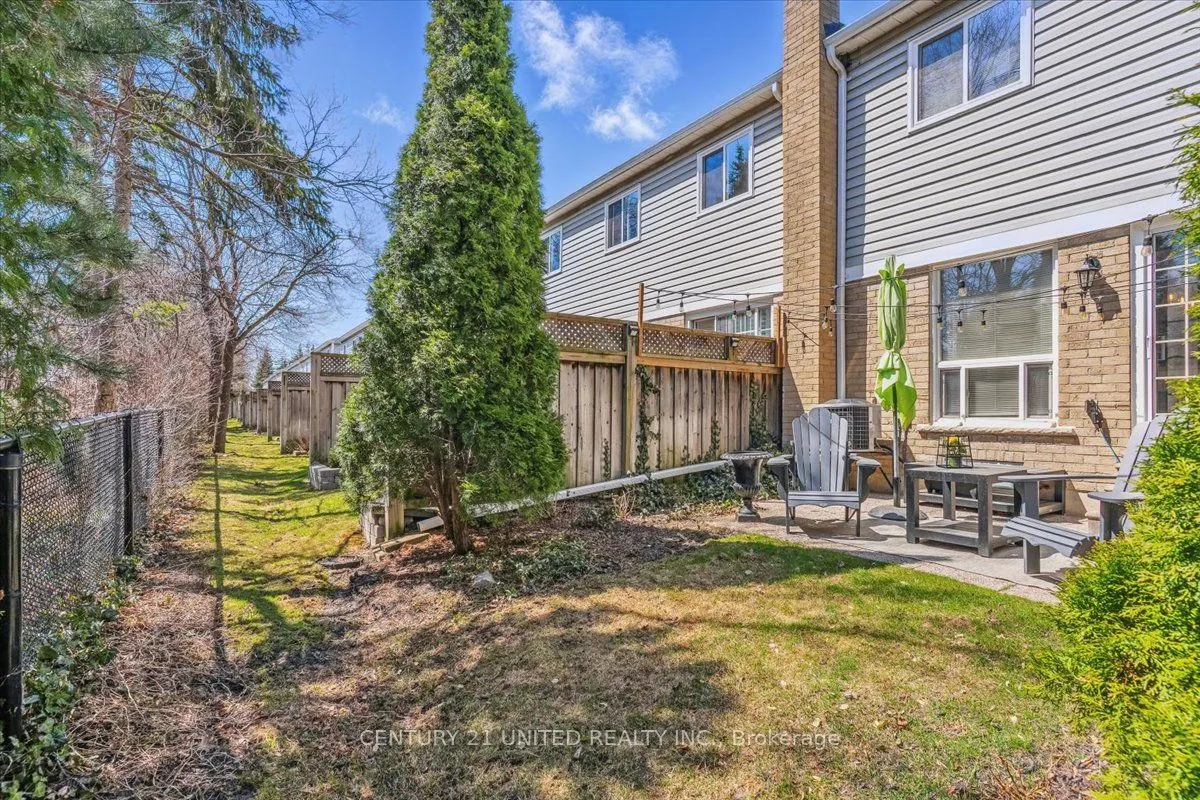 58 Heathcliffe Square, #58