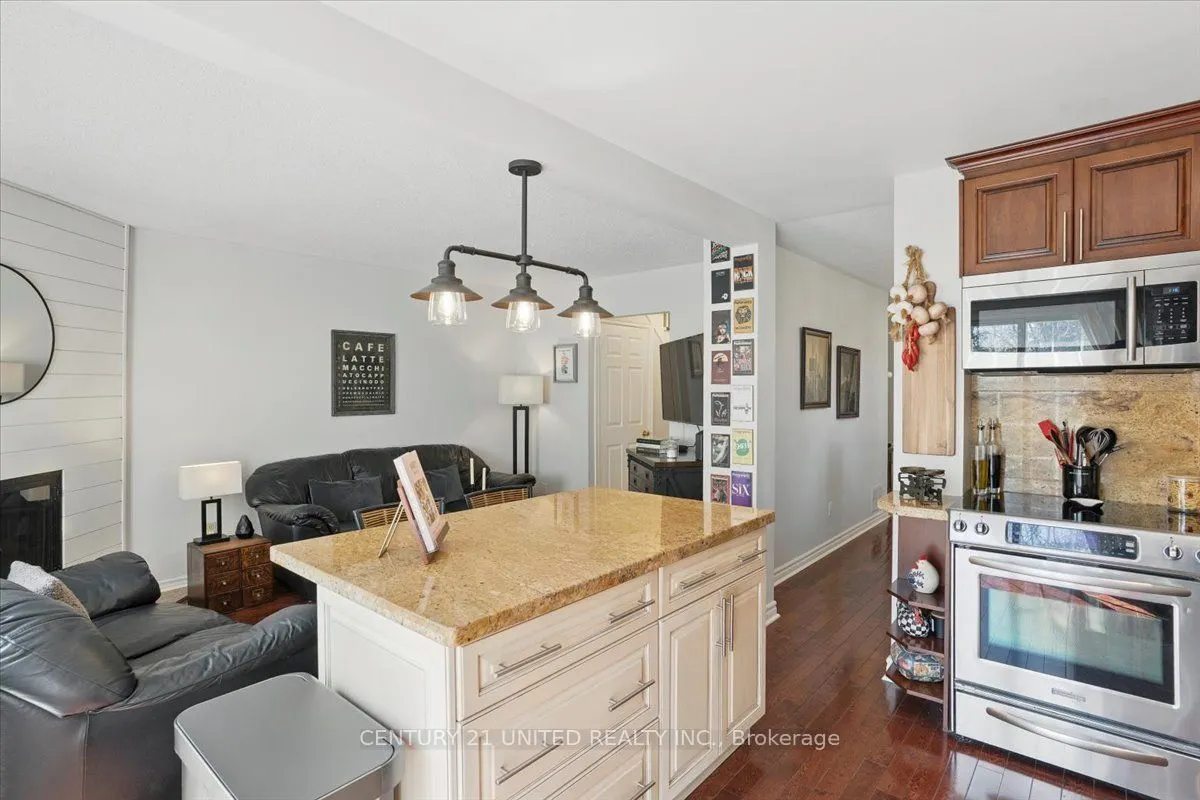 58 Heathcliffe Square, #58