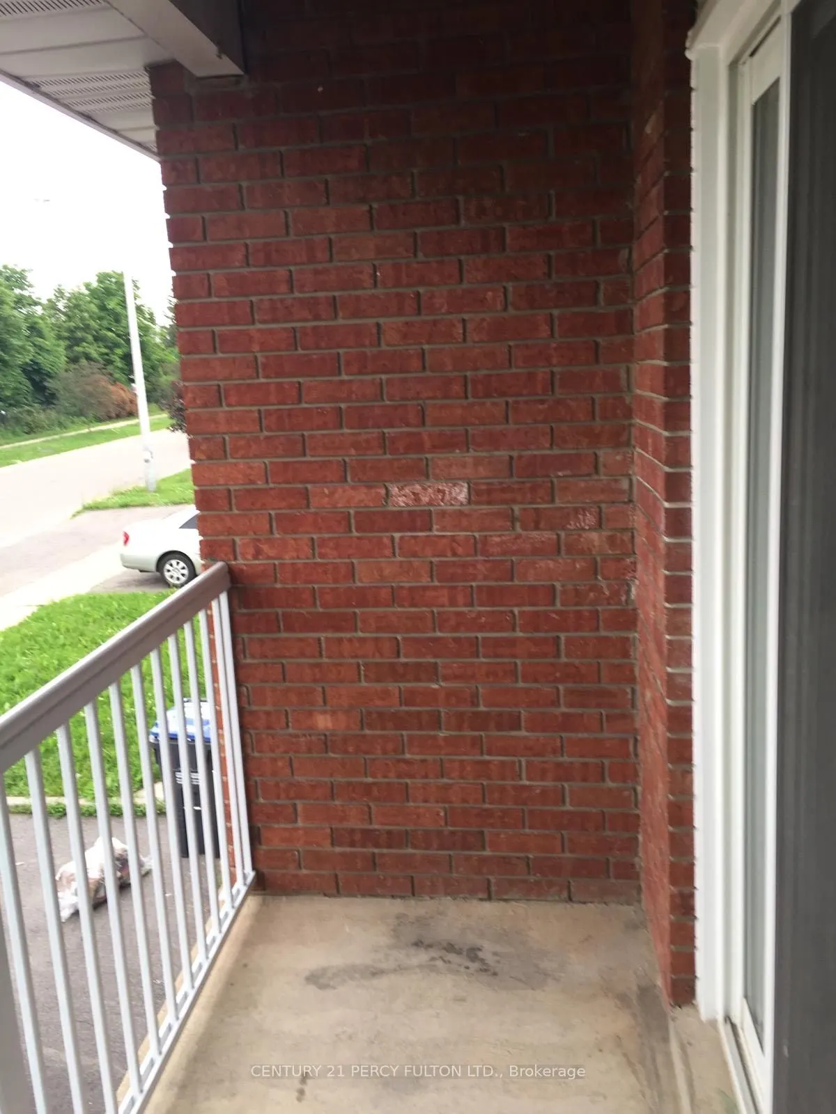 101 Simmons Boulevard, #Main