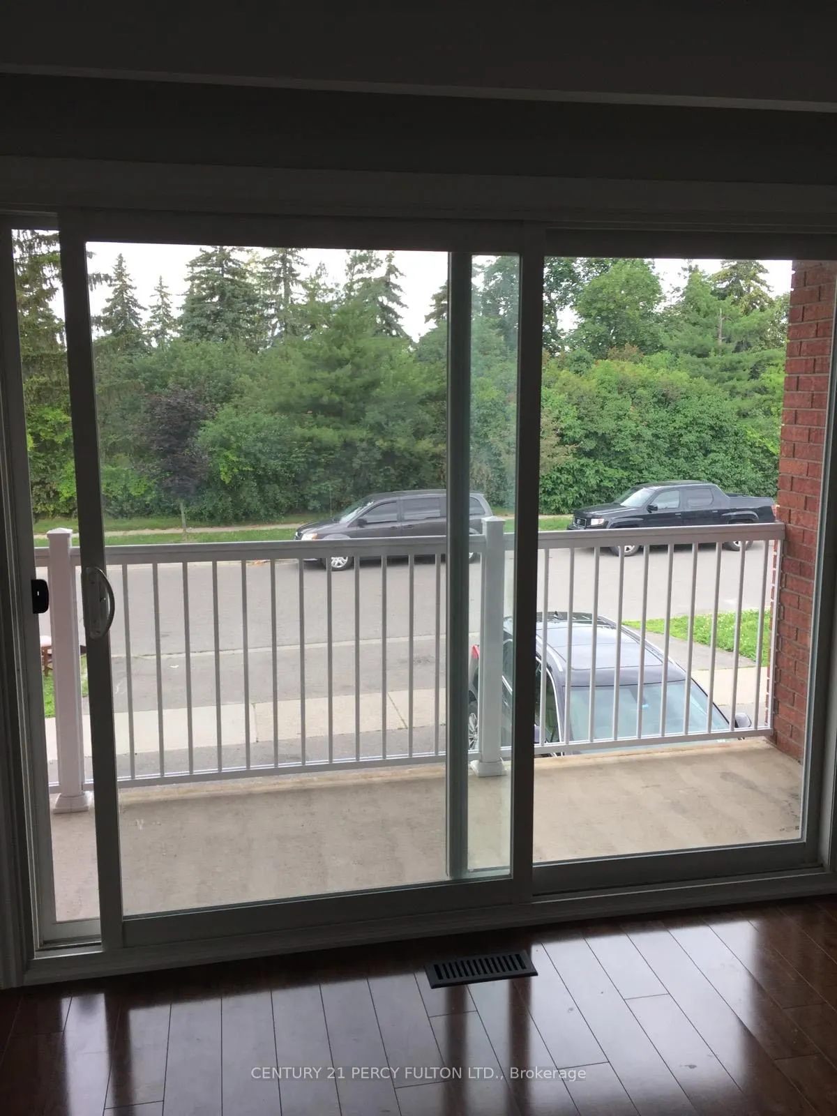 101 Simmons Boulevard, #Main