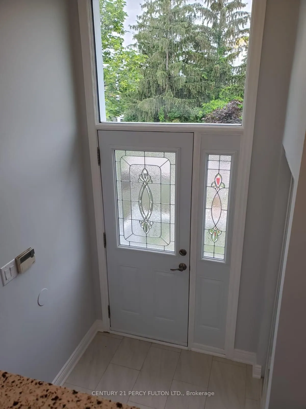 101 Simmons Boulevard, #Main