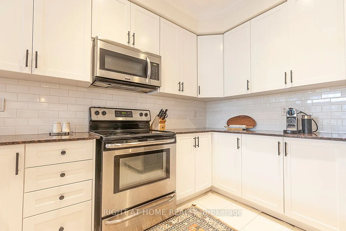 745 Farmstead Drive, #59