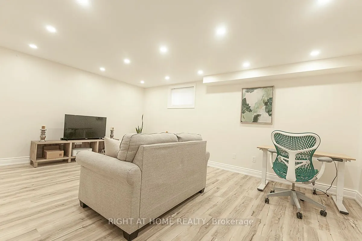 745 Farmstead Drive, #59