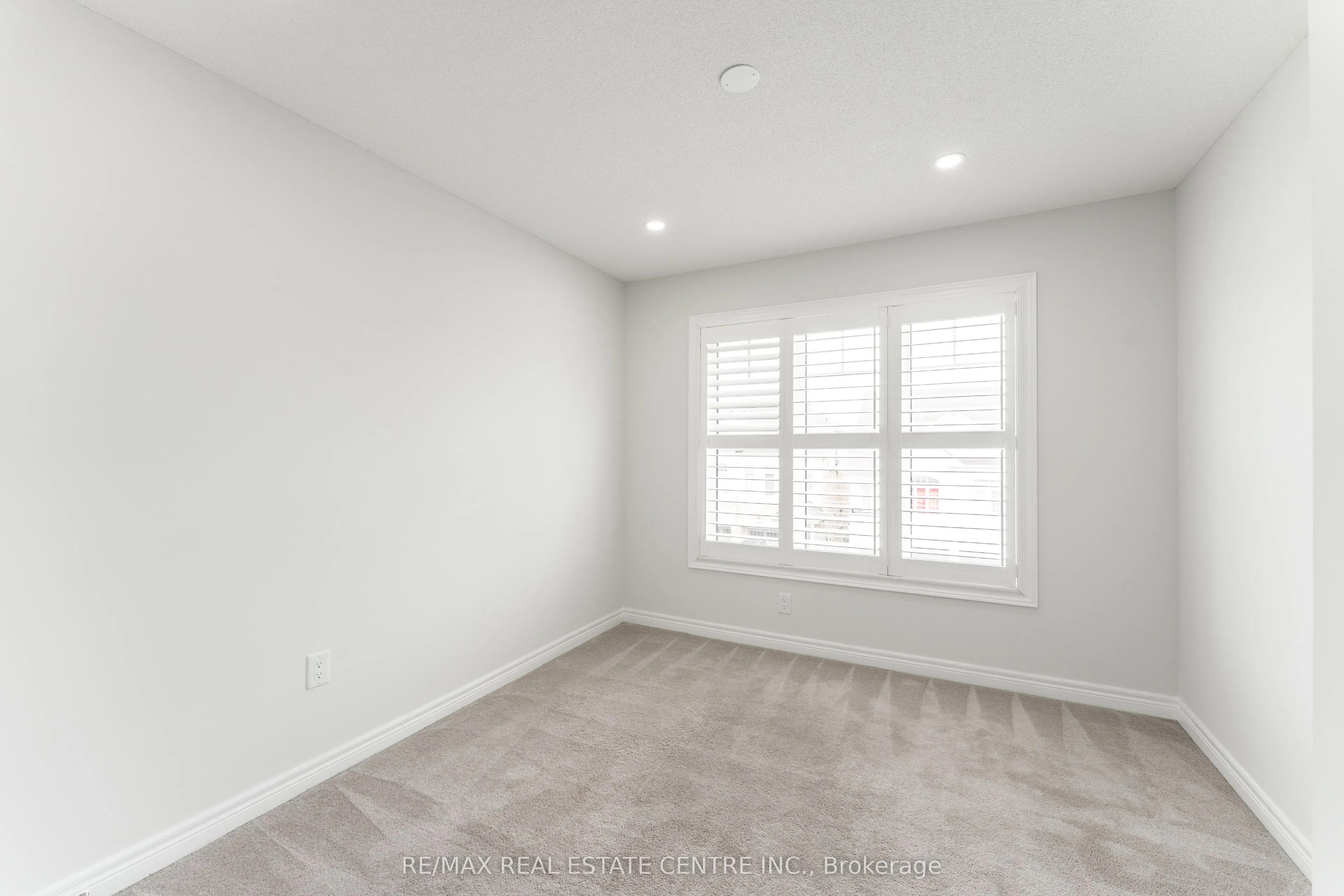 3970 Thomas Alton Boulevard