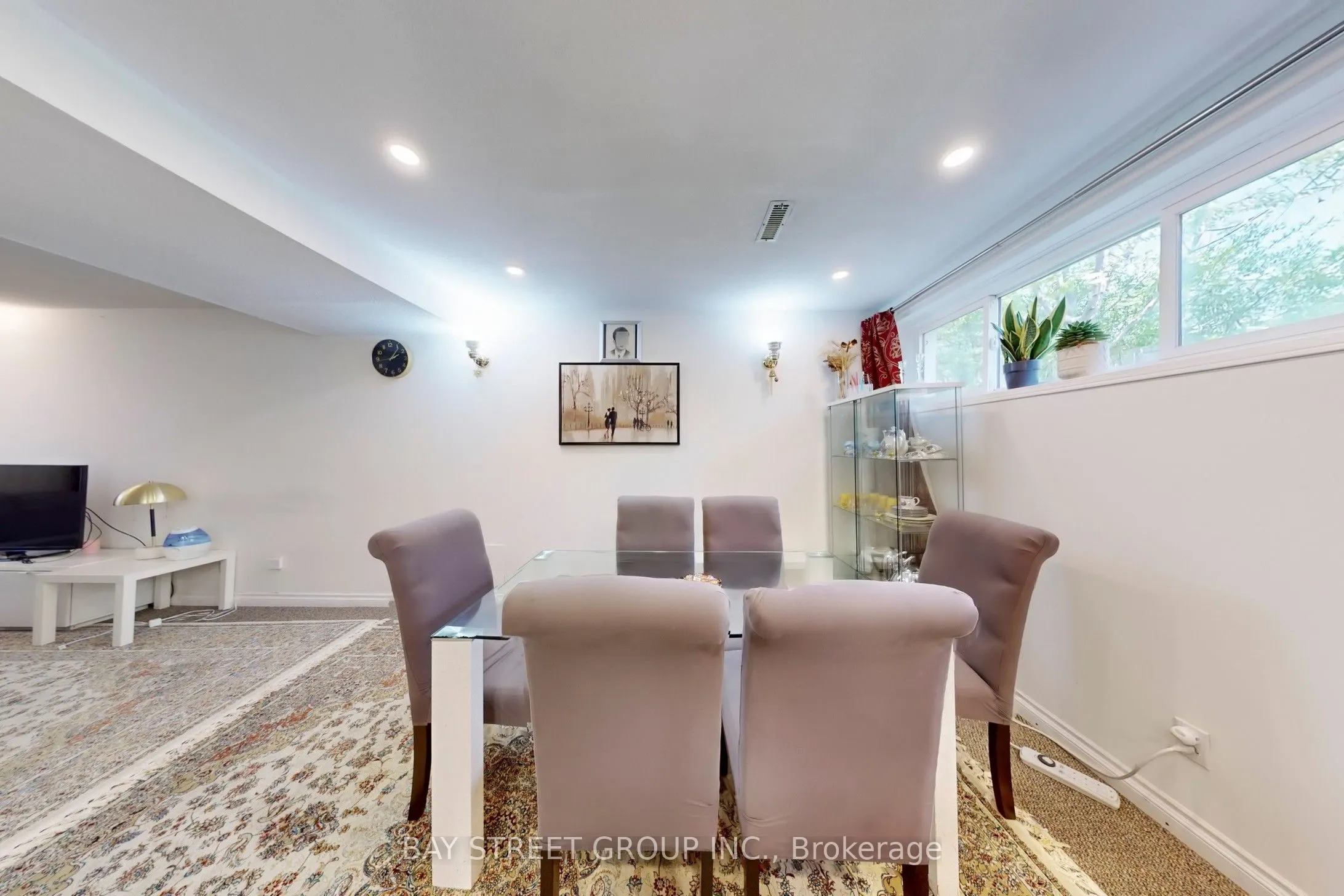 6119 Wabukayne Court