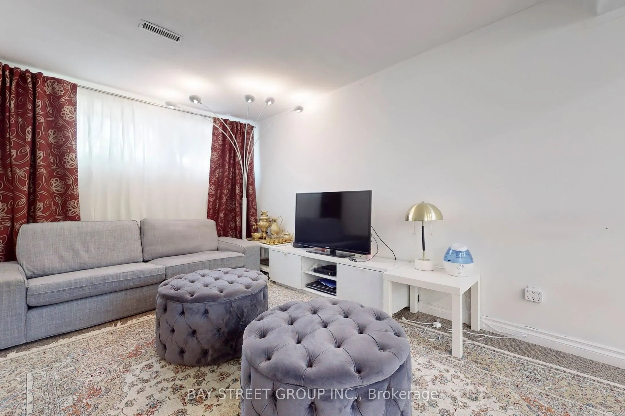 6119 Wabukayne Court