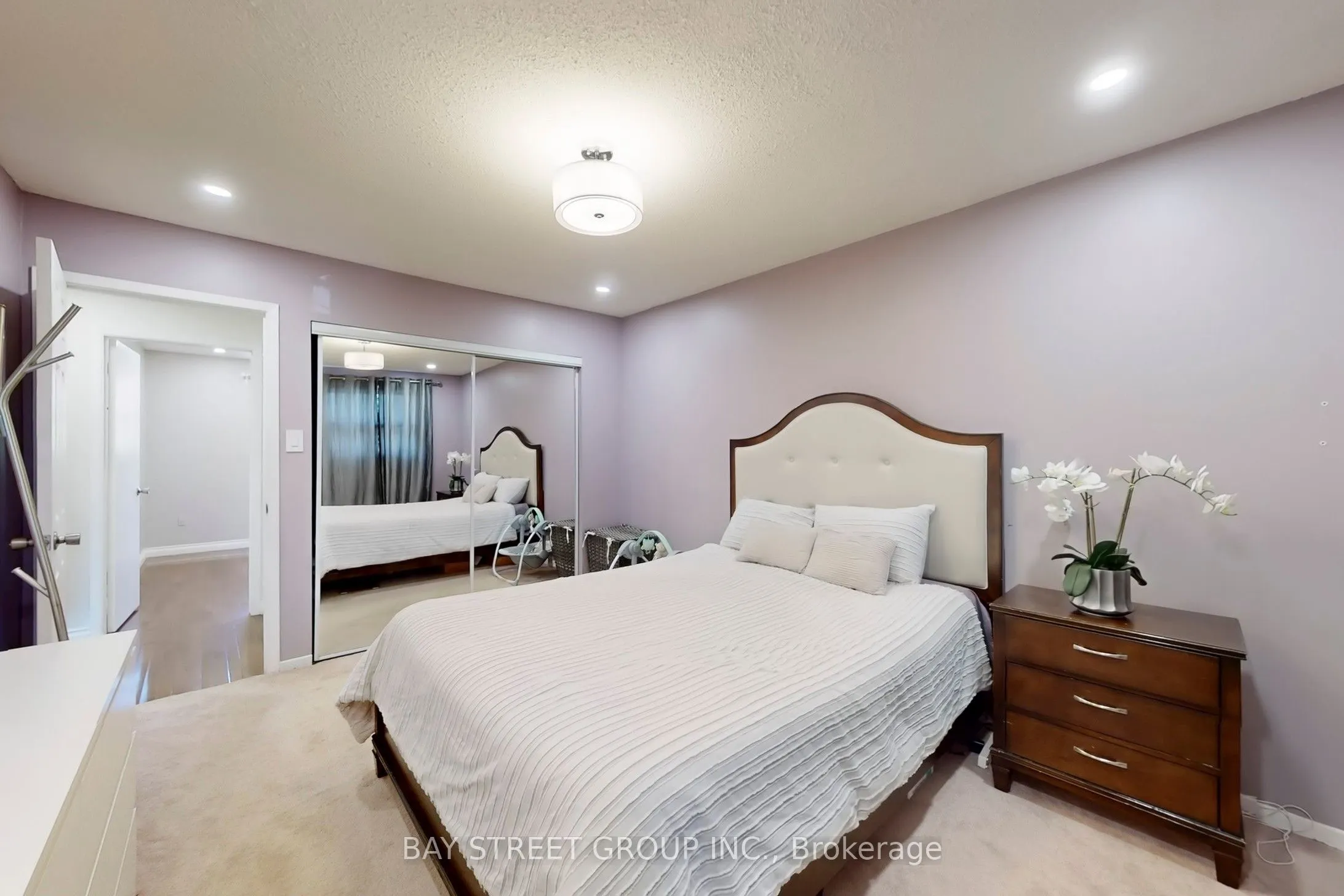 6119 Wabukayne Court