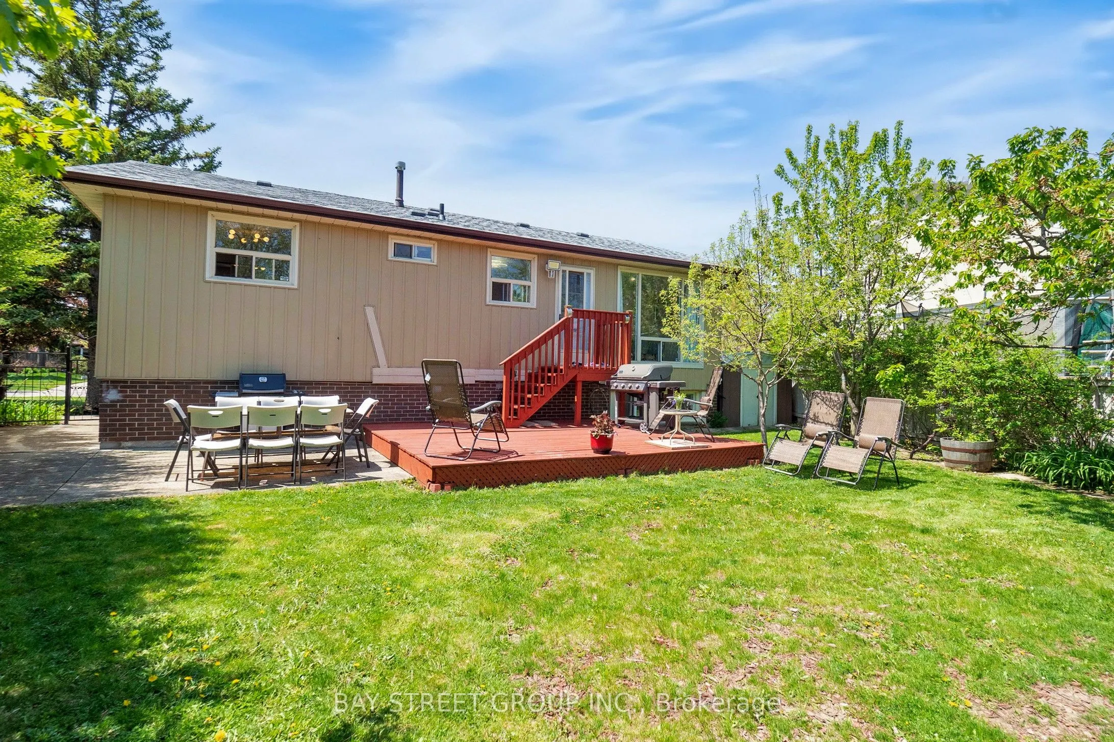 6119 Wabukayne Court