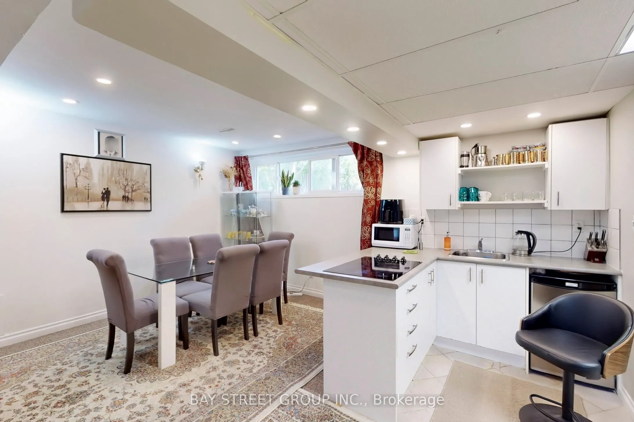 6119 Wabukayne Court