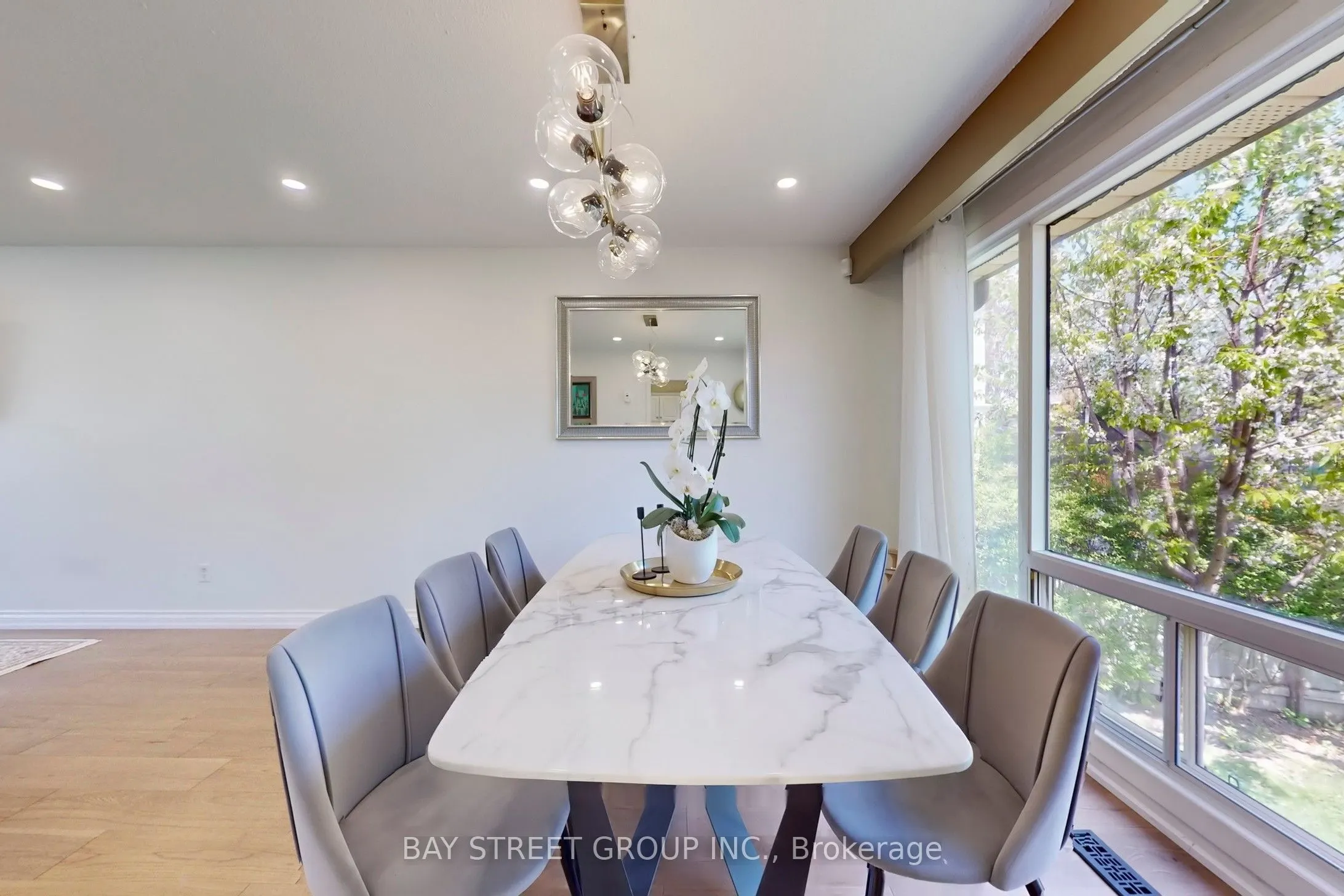 6119 Wabukayne Court