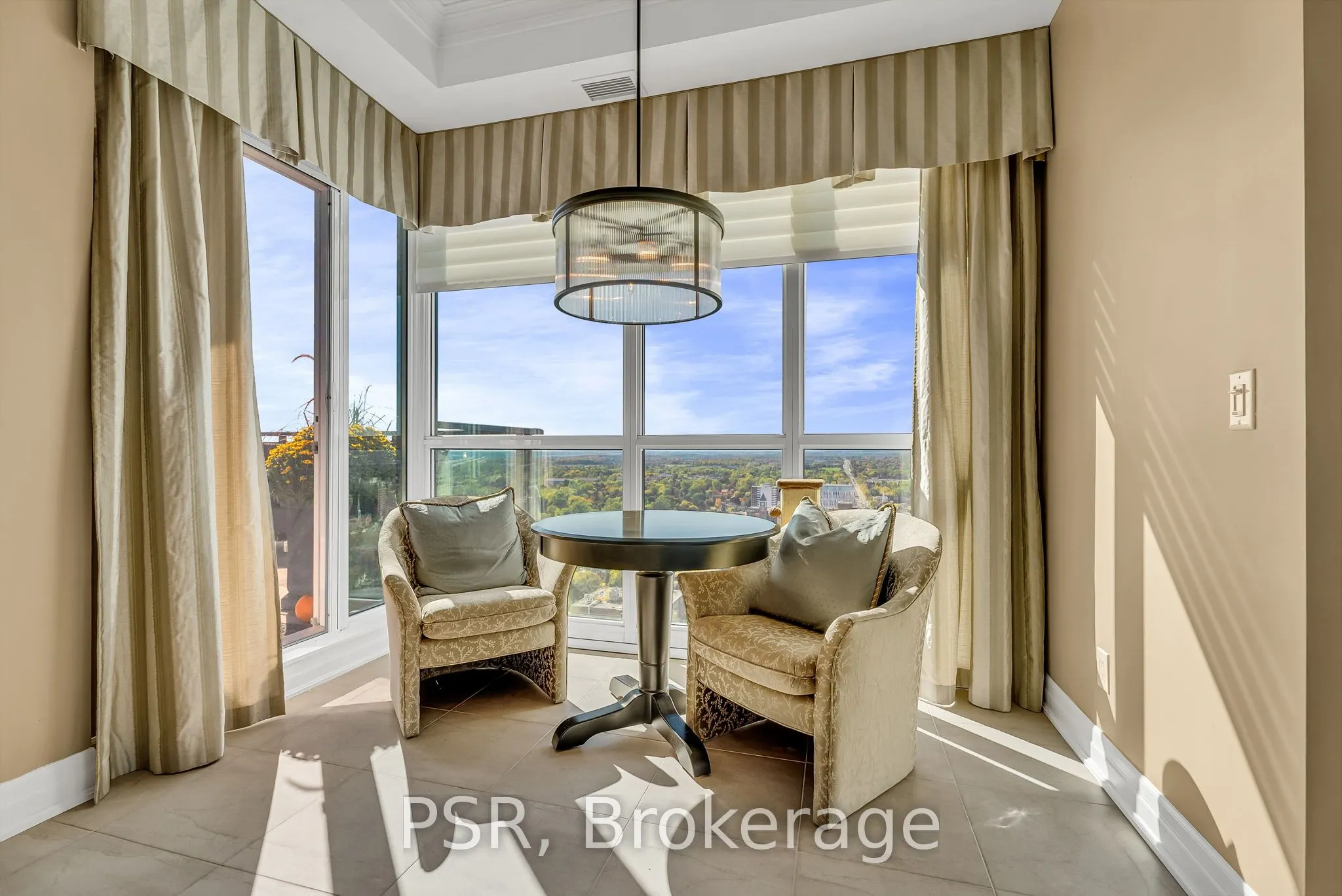 100 John Street, #LPH 2603