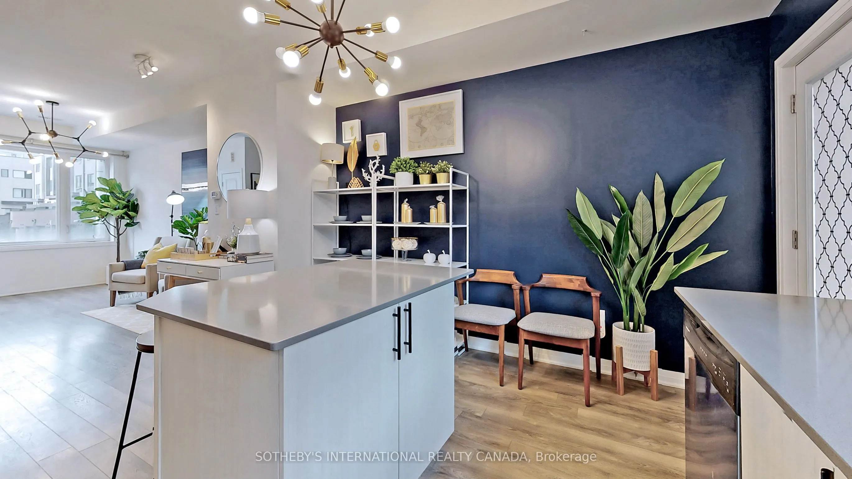 27 Thomas Mulholland Drive