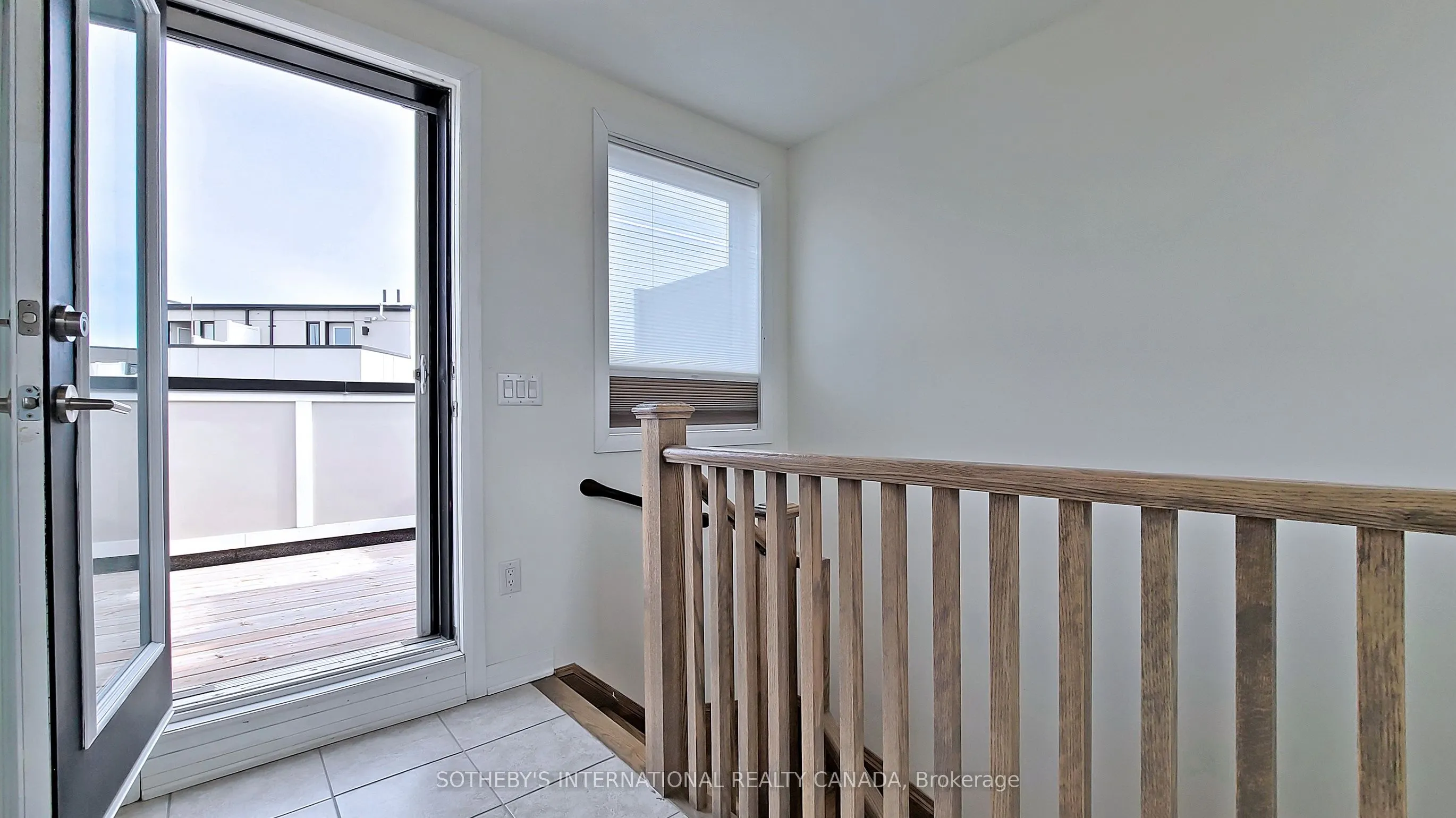 27 Thomas Mulholland Drive