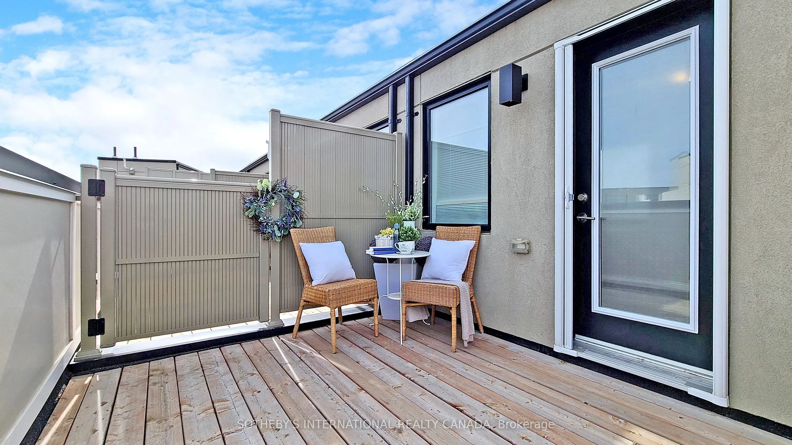 27 Thomas Mulholland Drive