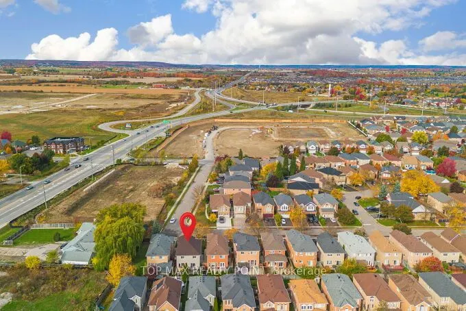 38 Hillpath Crescent