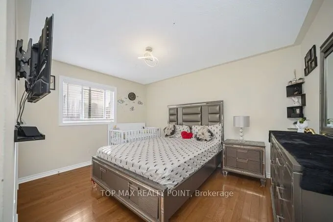 38 Hillpath Crescent