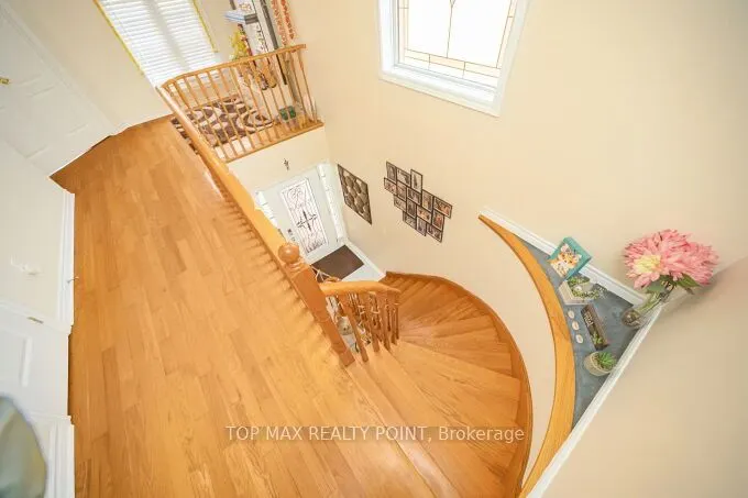 38 Hillpath Crescent