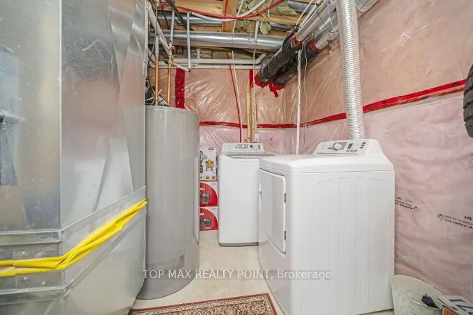 38 Hillpath Crescent