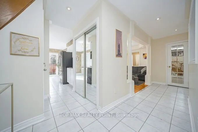 38 Hillpath Crescent