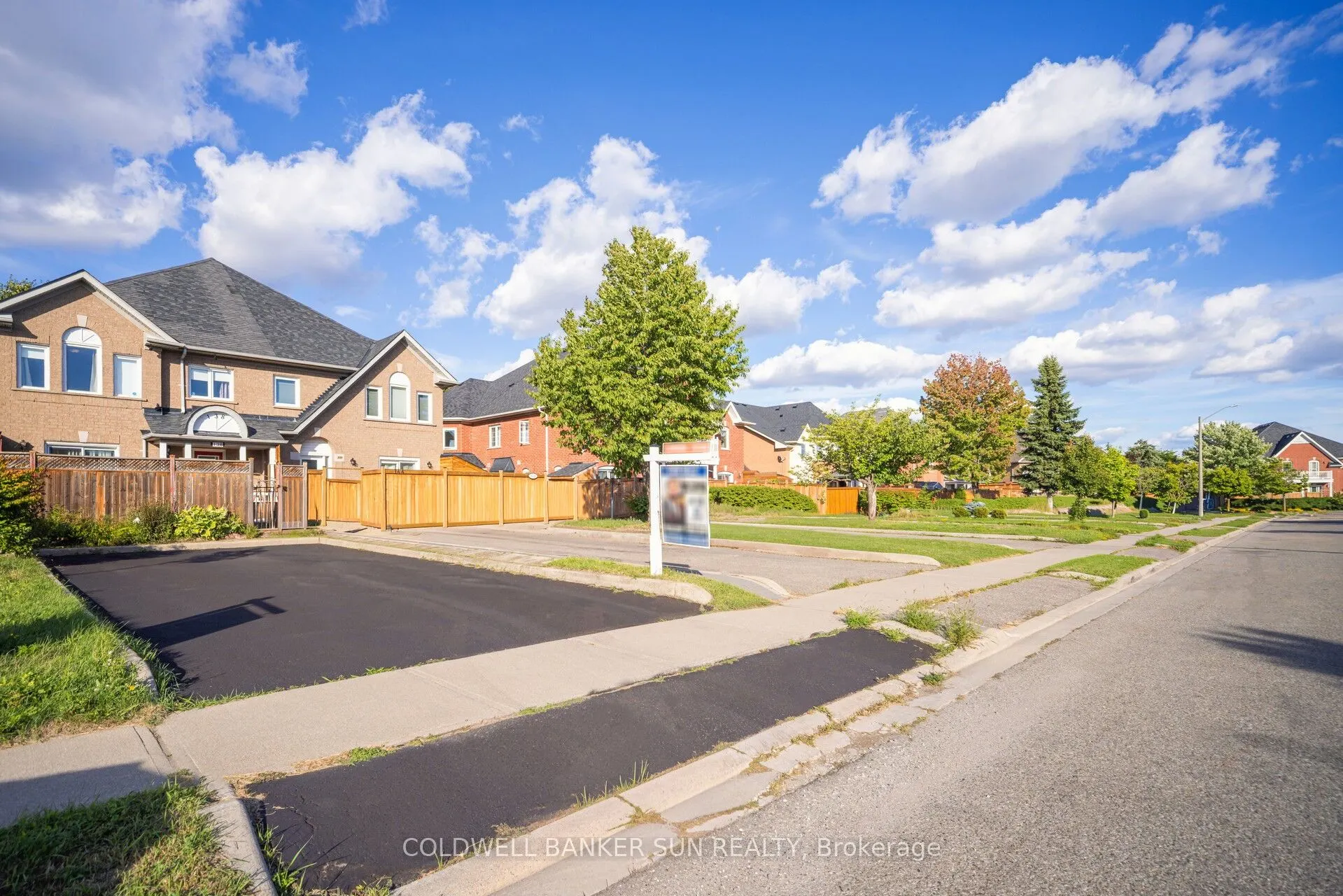 138 Pressed Brick Drive