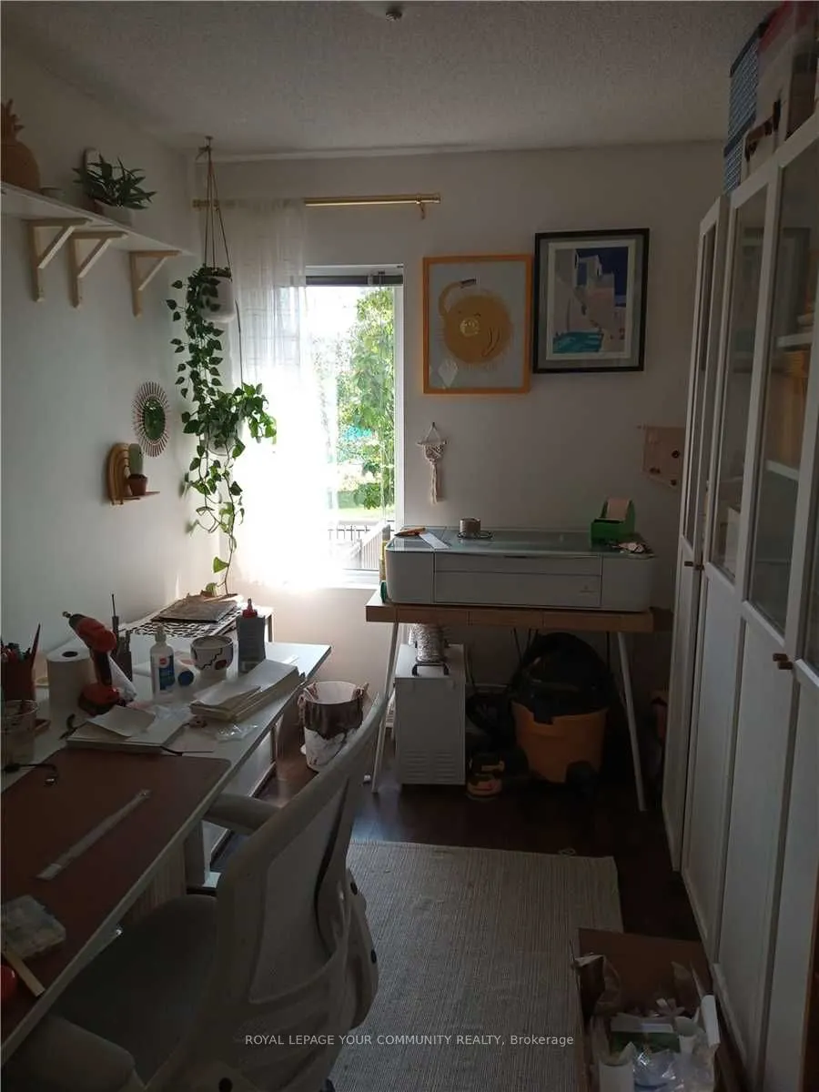 20 Foundry Avenue, #102