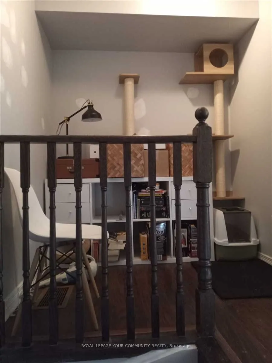 20 Foundry Avenue, #102